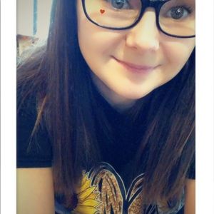 Meet your Posher, Megan